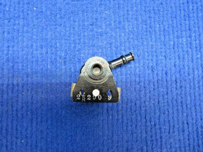 Piper Valve & Bracket Static Air P/N 25290-9 (0822-712)