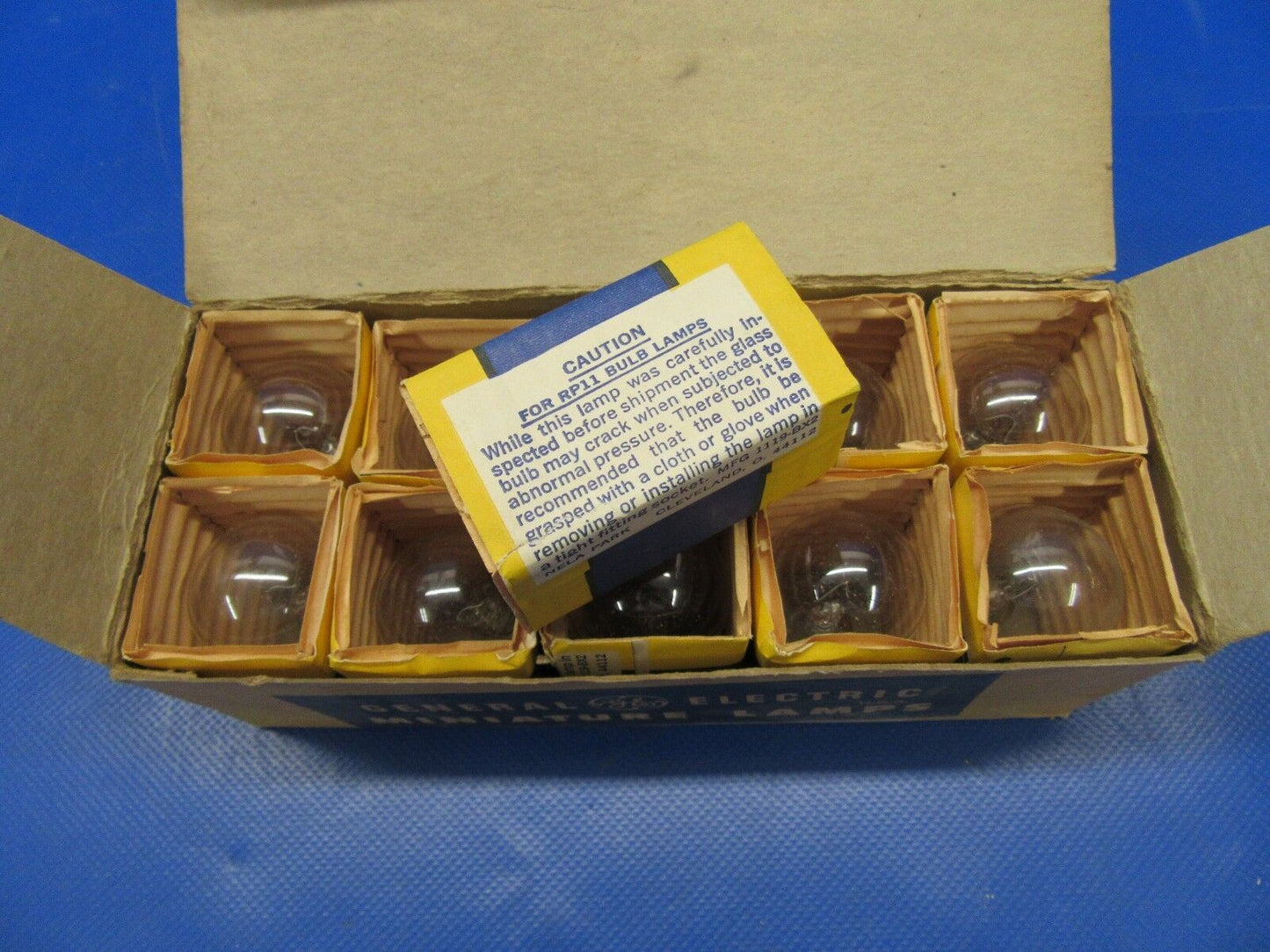 General Electric Aircraft Bulbs P/N GE 311 Box of 10 NOS (0617-73)