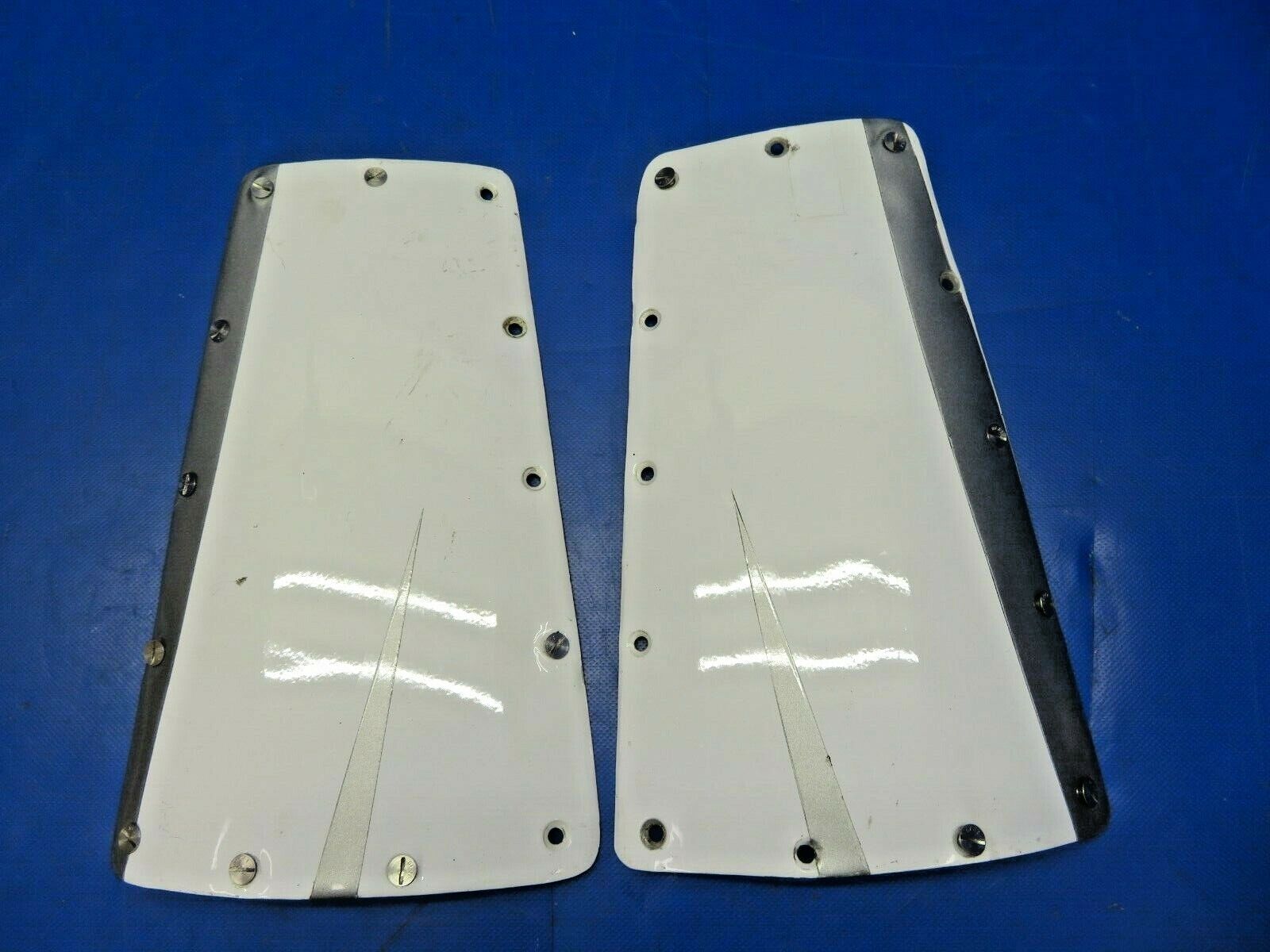 Beech 95-B55 RH INBD & OTBD Nacelle Doors P/N 96-980001-13 (0720-323)