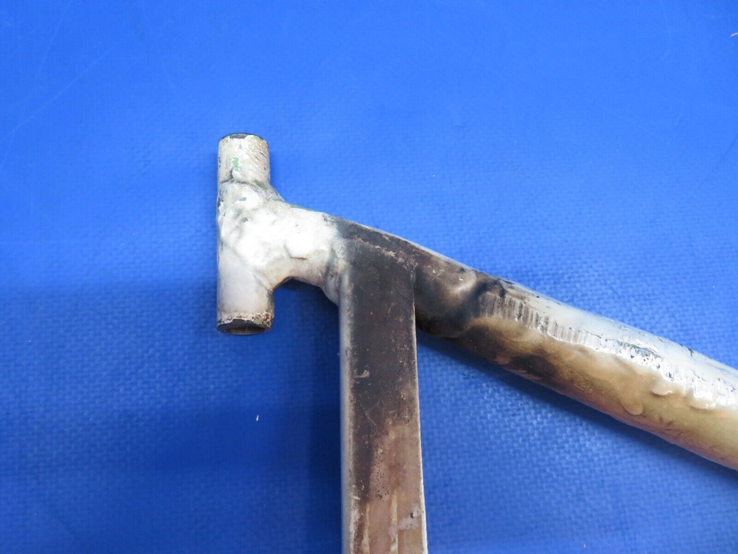 Aeronca 7AC /  11AC Oleo Frame & Strut P/N 3-433, 4-541 FOR PARTS (0423-60)