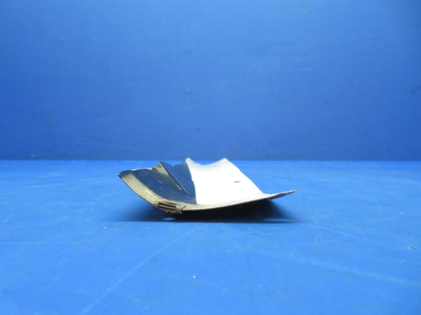 Cessna 310 / 310I RH Fuel Tank Front & Upper Fairings P/N 0823413-4 (1023-167)