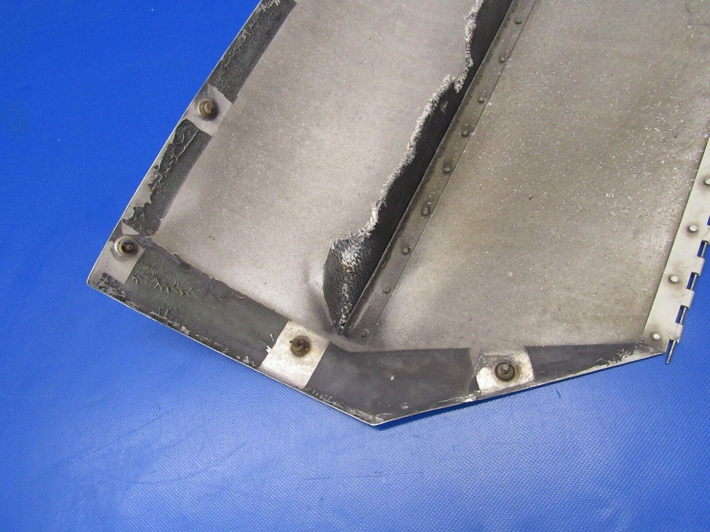 Beech D55 Baron RH FWD Cowl Door P/N 96-910012-611 (0817-07)