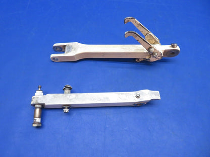 Cessna 310 / 310Q LH Side Brace Assy MG Retract P/N 5141001-33 (0823-787)