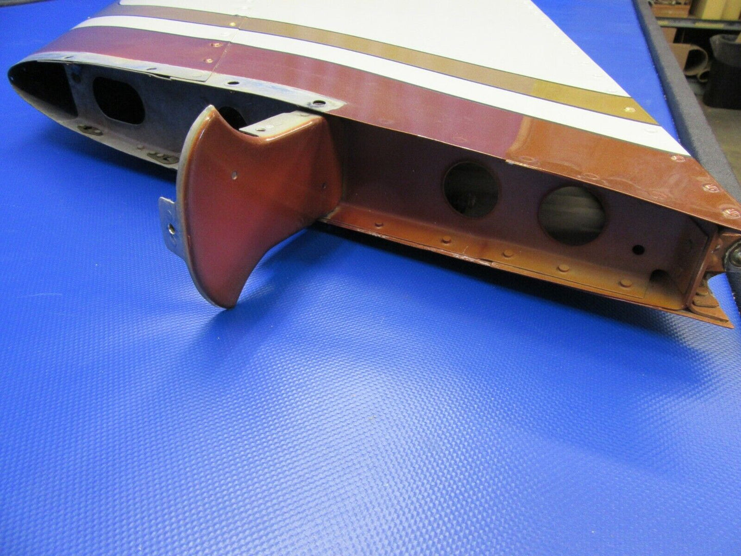 Cessna 177RG Cardinal Vertical Fin / Stabilizer, P/N 1731000-201 (1220-214)