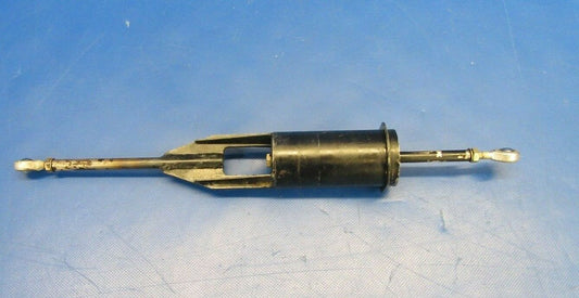 Piper PA-34-200T Seneca II Bungee Nose Wheel P/N 78543-00 78543-000 (1119-107)