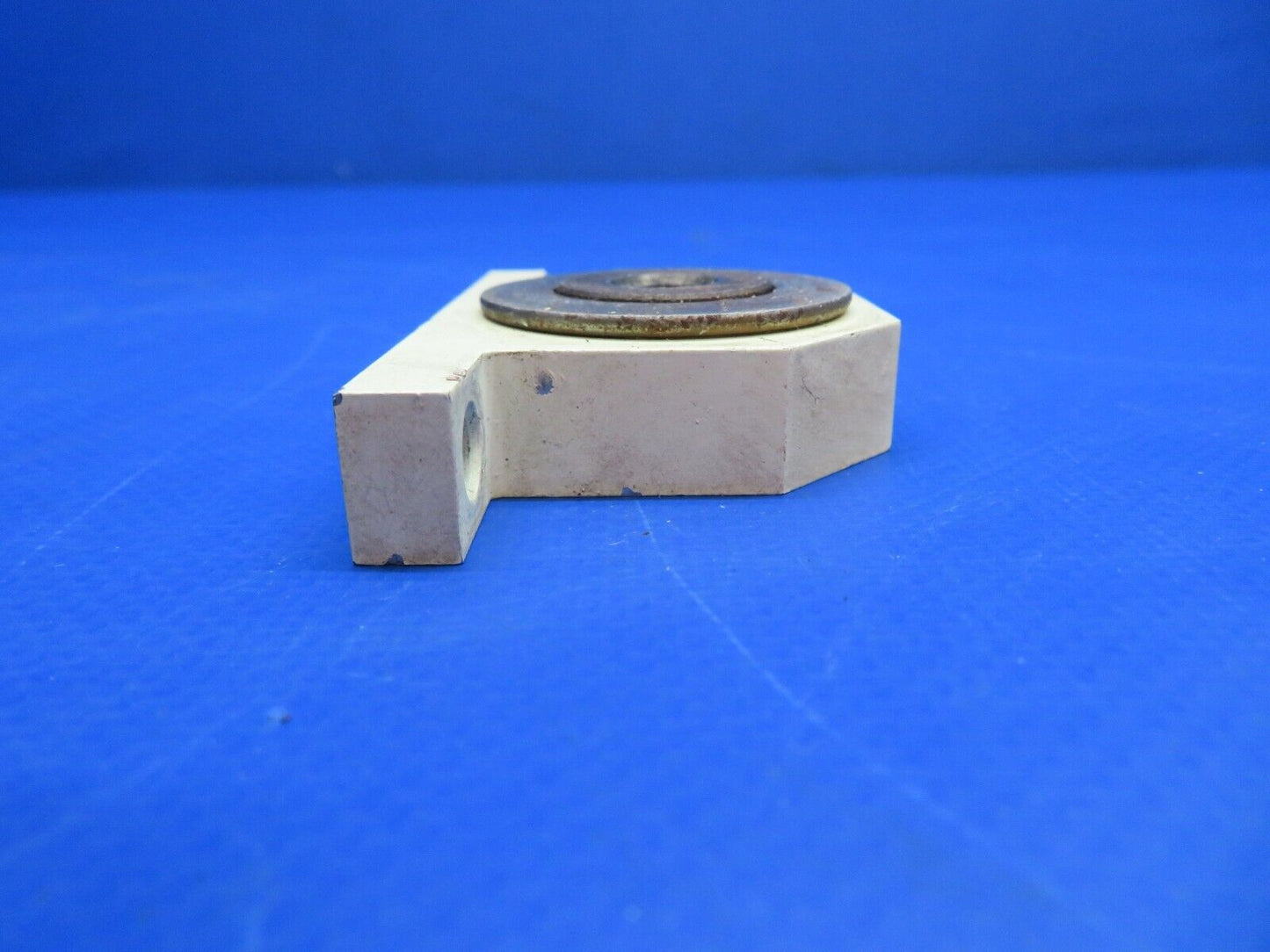 Bellanca 17-30 Viking Bearing Housing Control Yoke P/N 195176 (0922-683)