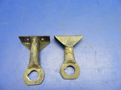 Brantly B2B Front Seats Mounts Lot of 2 (0921-512)