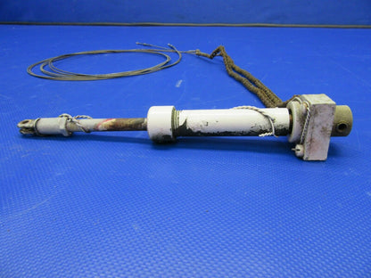 Beech 58 Baron Rudder Trim Tab Actuator Assembly P/N 96-526000 (0121-230)