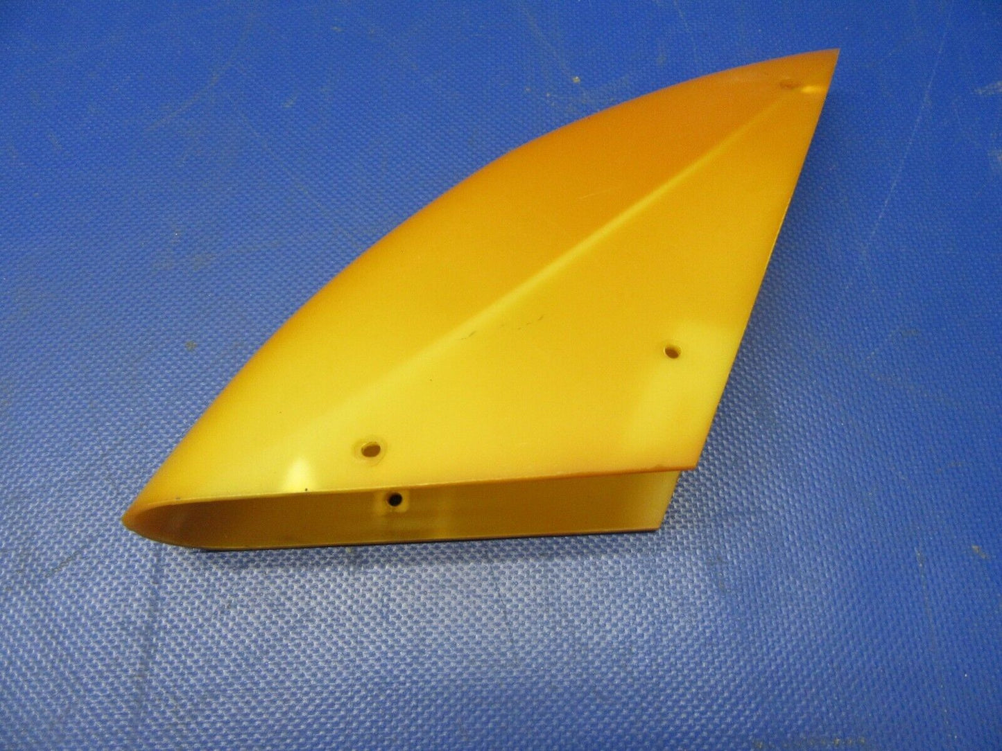 Cessna 150 Vertical Fin Tip P/N 0431013-3-791 (1021-340)