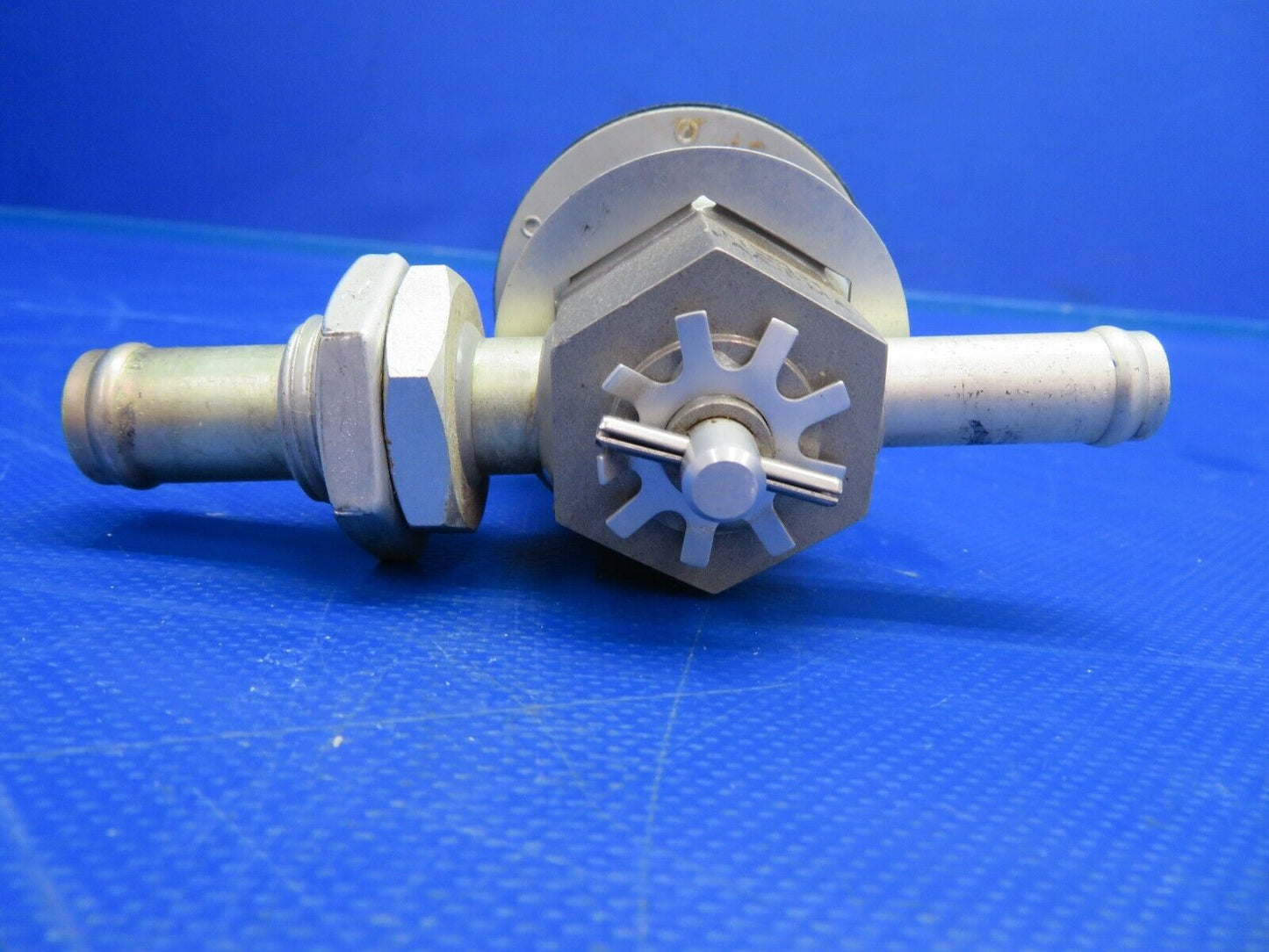 Beech Baron 95-B55 Airborne Vacuum Regulator P/N 2H3-2 (0620-496)