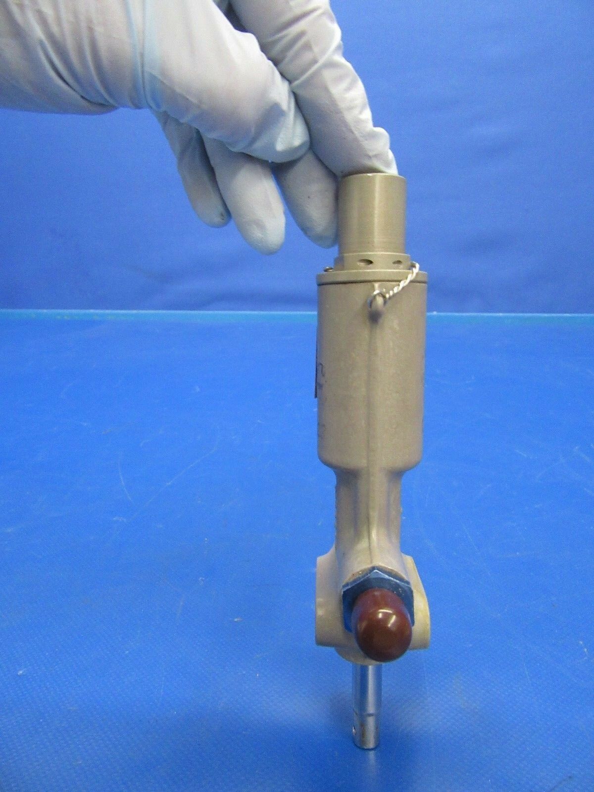 Cessna 210 / 210E Actuator Main Gear Downlock P/N 1280109-3 (0518-280)