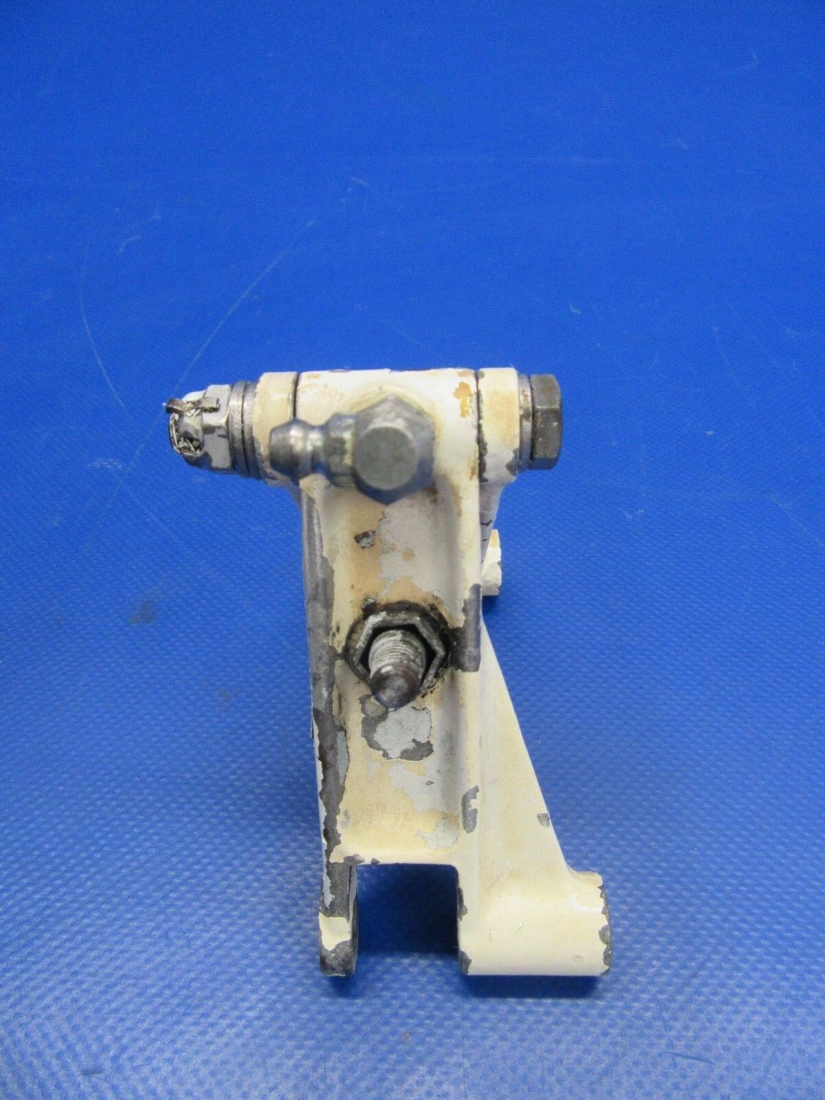 Beech Baron Link Assy Nose Gear PN 35-825173-2 & 35-825035-2 (1117-131)