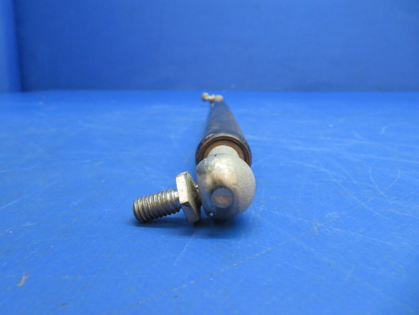 Piper Aerostar 602P Cabin Door Holder Assy P/N 980162-501 (0123-822)