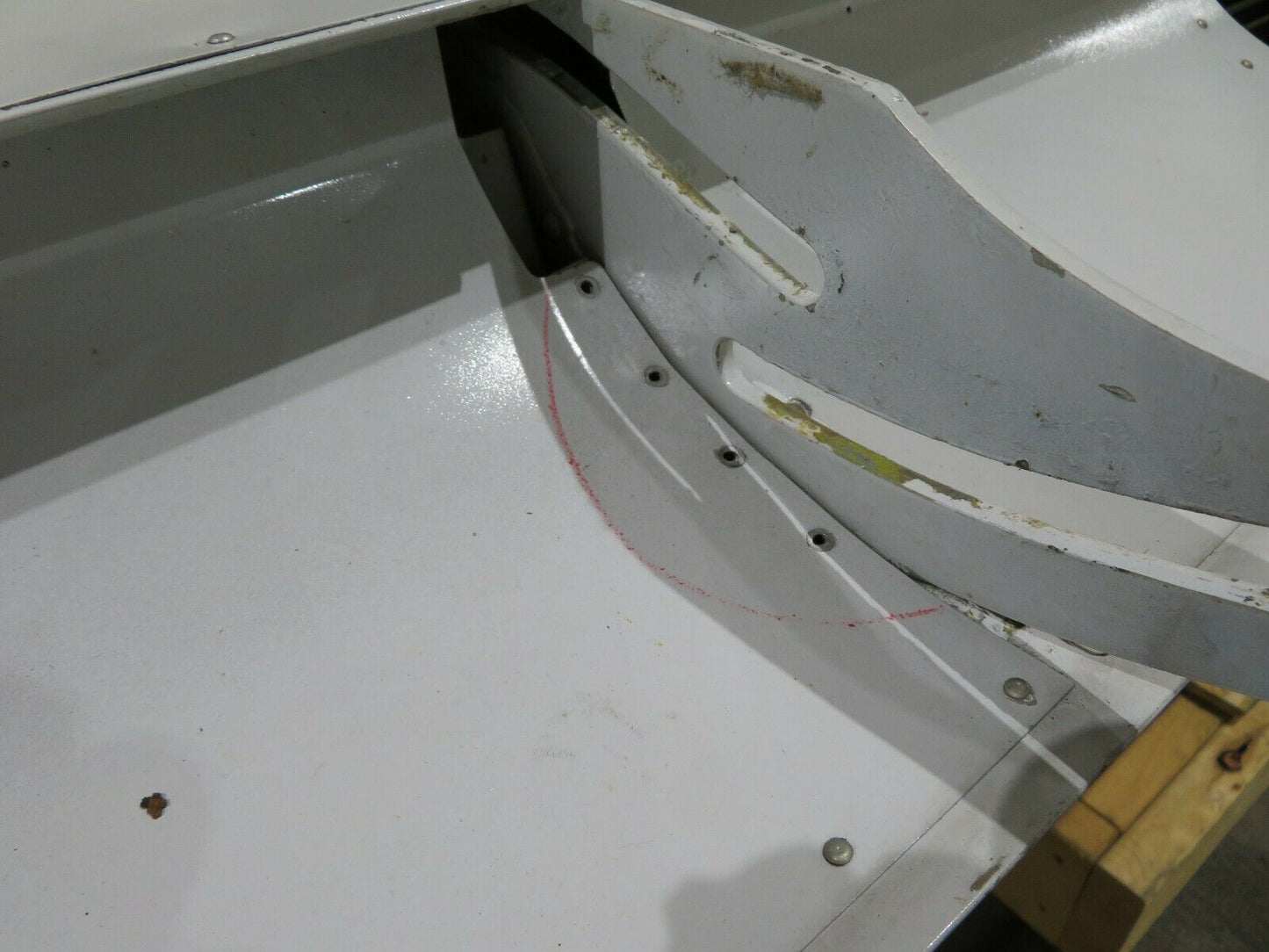 Cessna 210 / P210N Left Hand Wing Structure P/N 1221221-17 (0921-102)