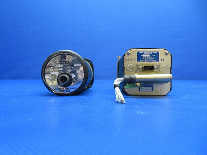 Man Cave / Decoration Aircraft Instrument LOT OF 8 (0124-302)