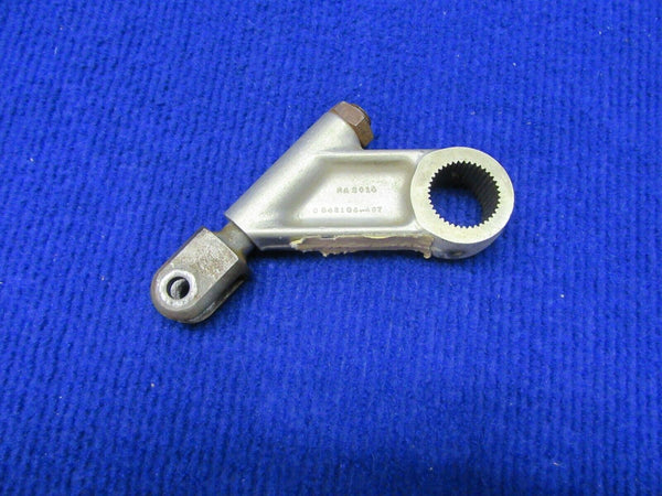 Cessna 310 Nose Gear Bellcrank P/N 0842104-497 (1221-412)