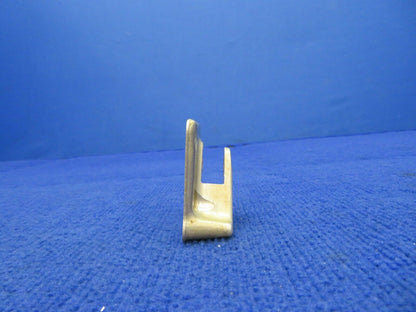 Cessna 310 Retainer LH Truss Drag Brace Assembly P/N 0842105-1 (0422-432)