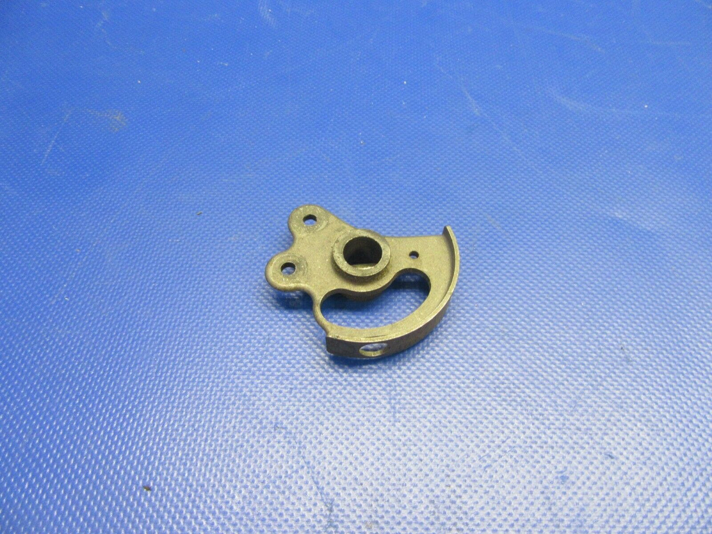 Cessna P210N Cabin Door Bellcrank 2117116-1 (0521-312)