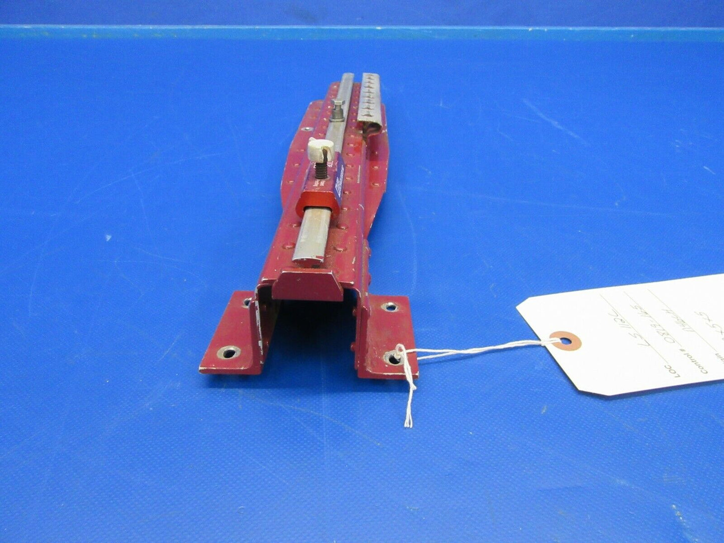 Cessna 310P Track Assy RH Seat OTBD P/N 0812987-6 (0819-165)