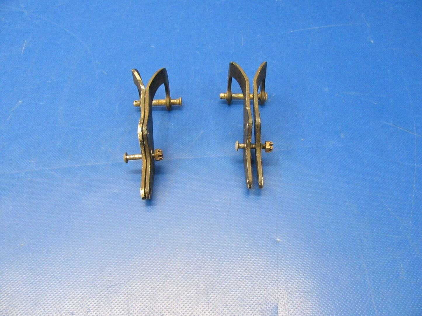 Piper PA-24-250 Comanche Upper INBD & OTBD LH Brake Link P/N 22201-00 (1219-156)
