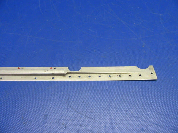 1956 Cessna 182 Seat Rail Co-Pilot OTBD P/N 0511293-4 (1021-386)