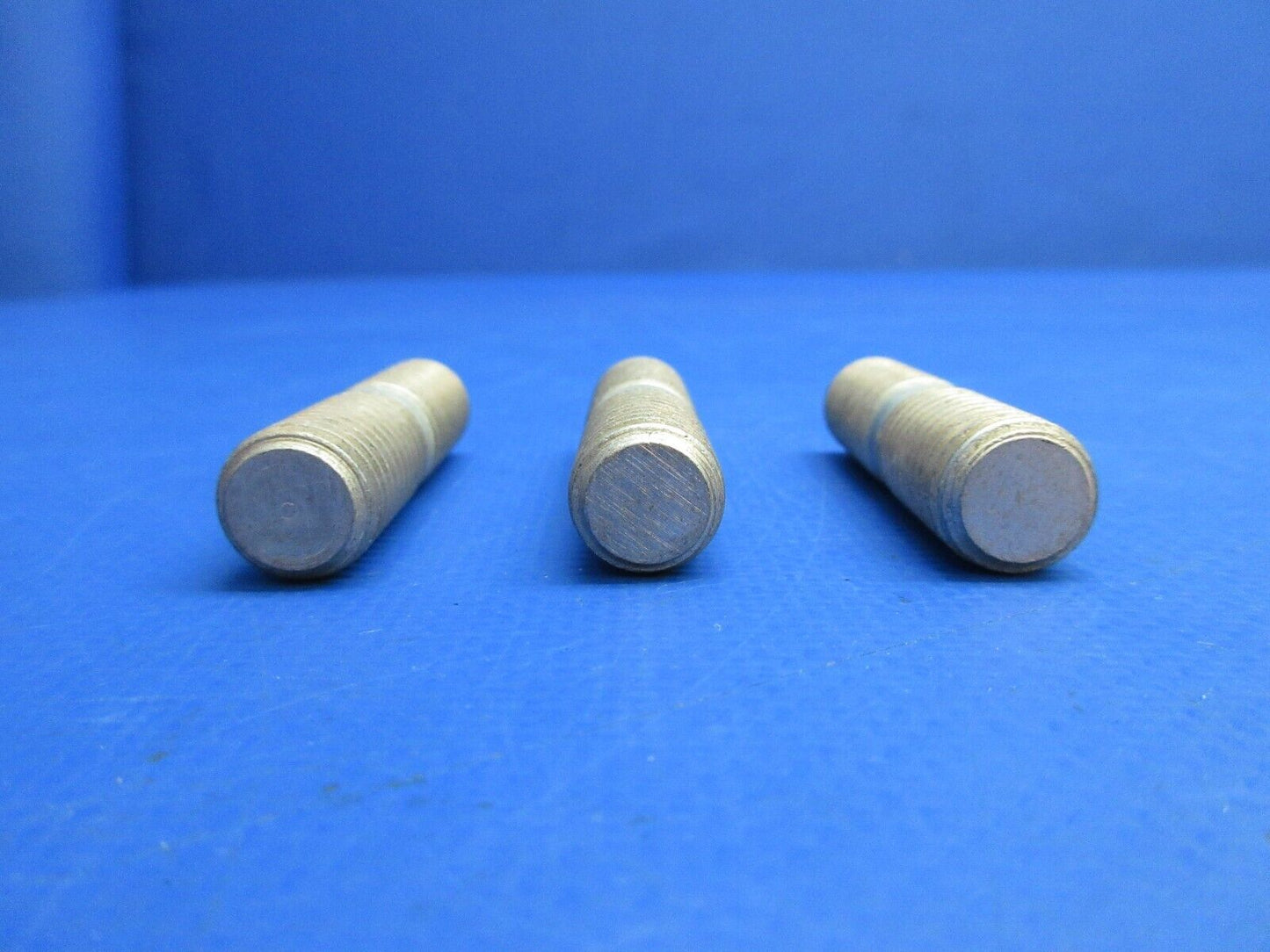 McCauley Threaded Propeller Stud NOS LOT OF 3 P/N B2990-40, B-2990-40 (0523-399)