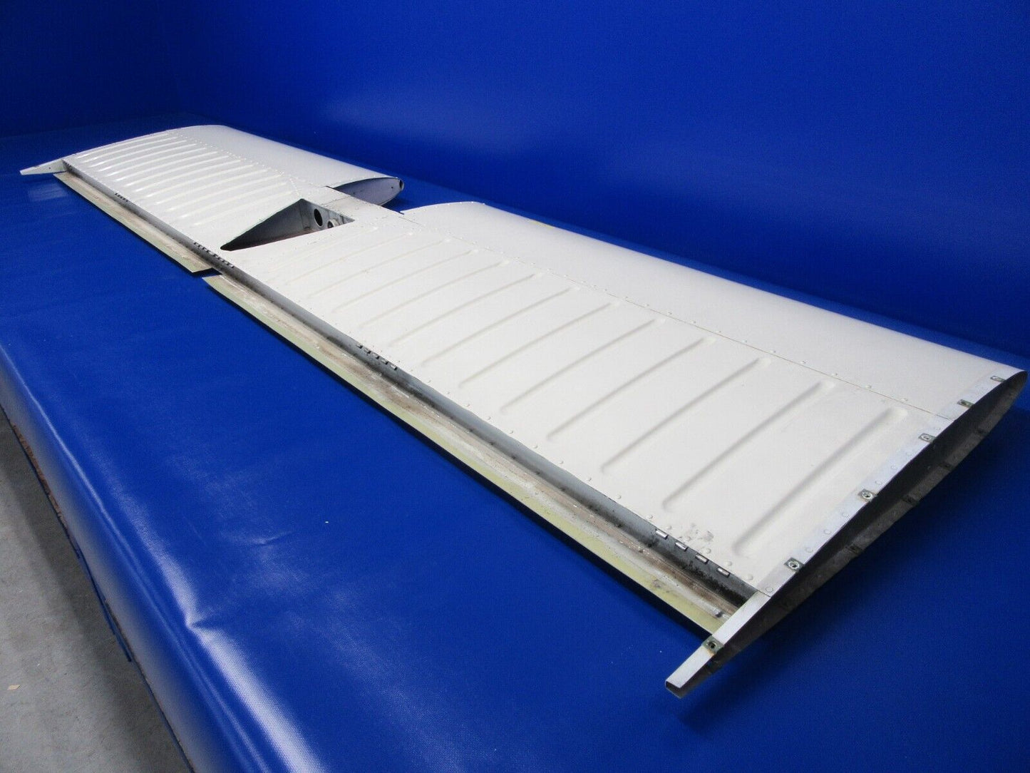 Piper PA-28 Stabilator P/N 63460-00 (0423-210)