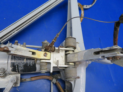 Beech 58P Landing Gear Brace & Strut LH P/N 60-810014-1, 35-815251-9 (0620-567)