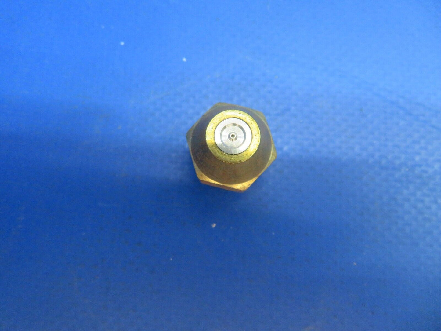 Piper Spray Nozzle P/N 752-543 NOS (1122-565)