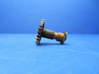 Continental E225-8 Accessory Drive Idler Gear & Shaft P/N 352014 (0723-688)