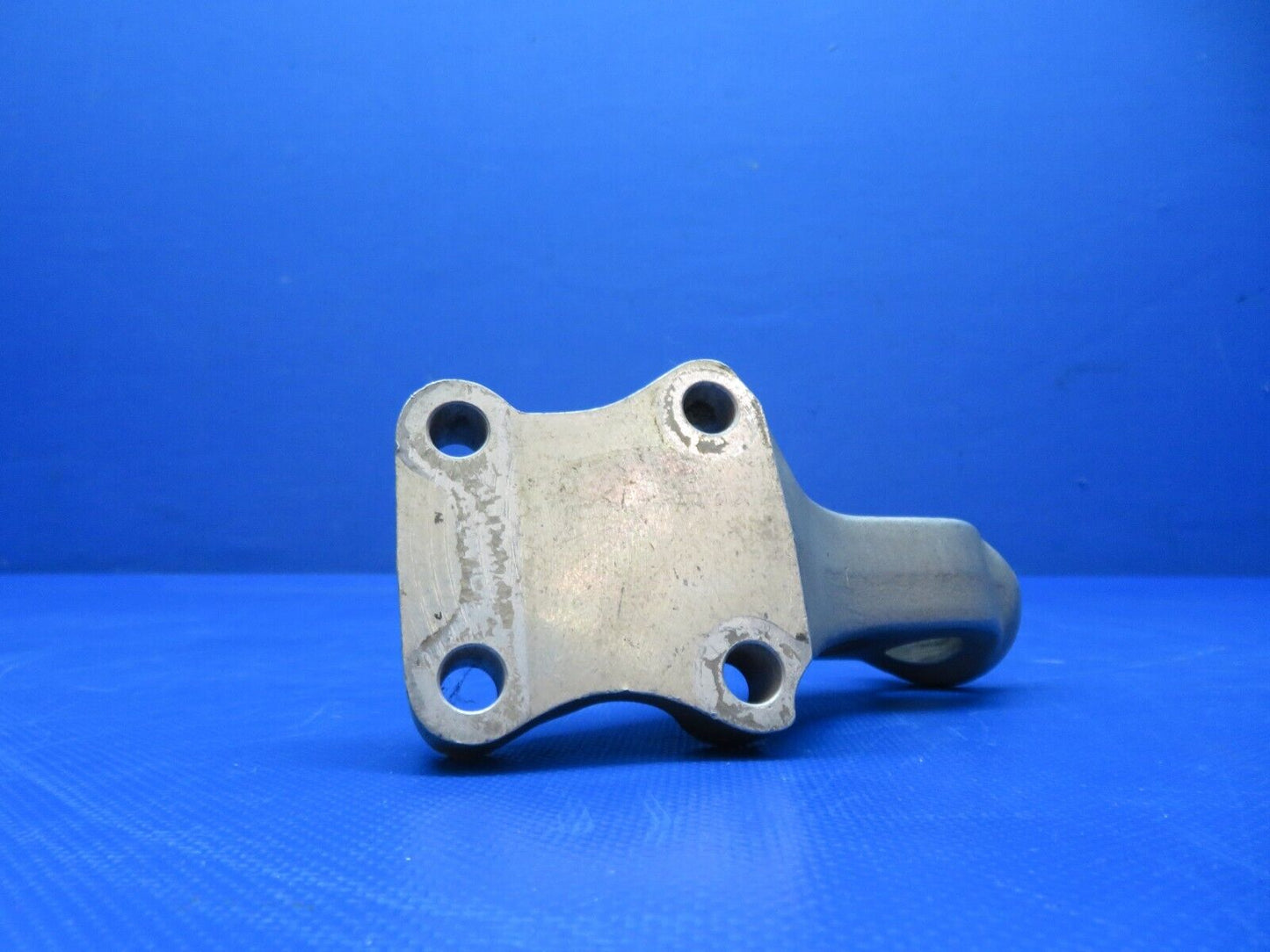 Continental Engine Mount Bracket P/N 539518 (1223-381)