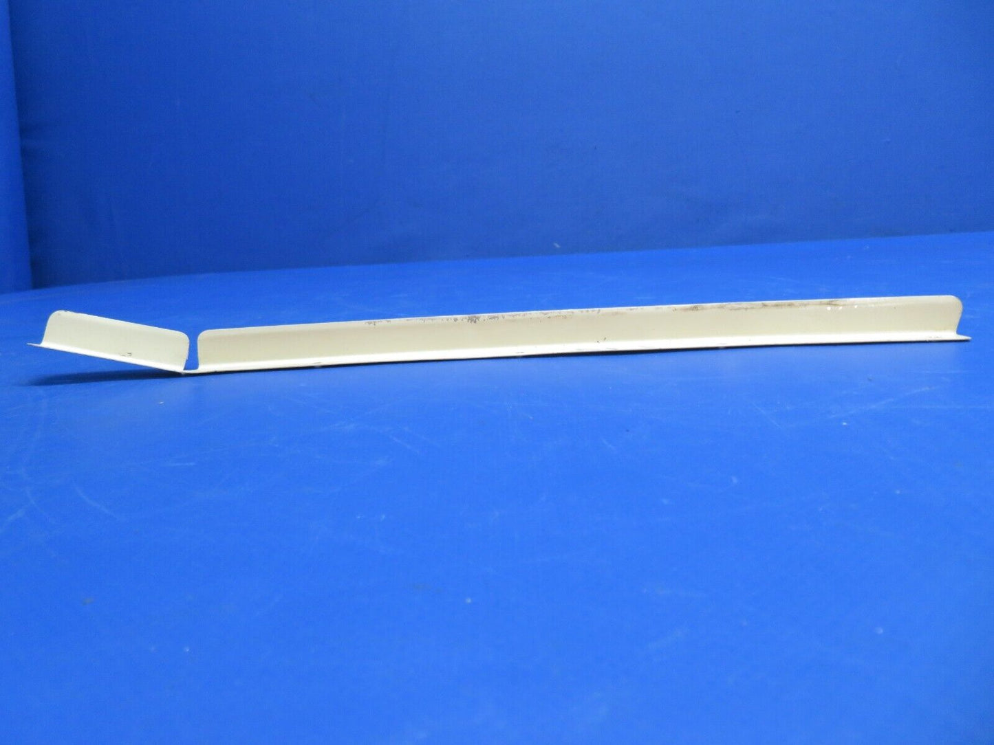 Piper PA-34-200T Seneca II LH Front Window Retainers P/N 69709-00 (0323-551)
