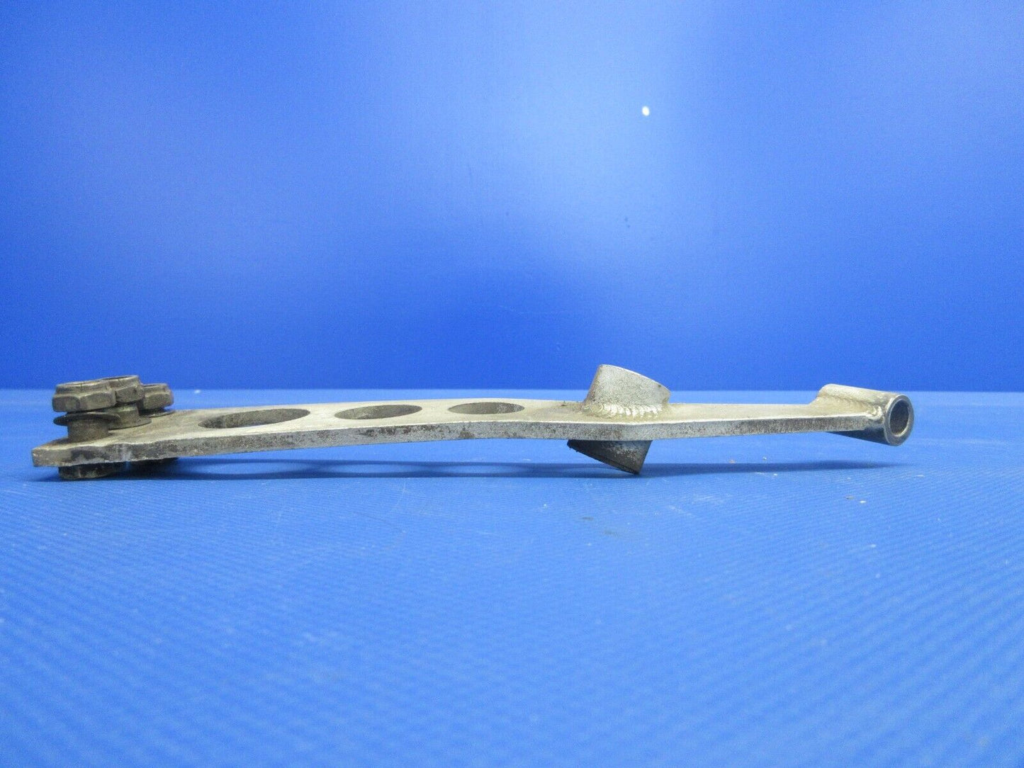 Cessna 210 Turbo Charger Support Assy FWD Upper P/N 1250818-16 (0124-1344)