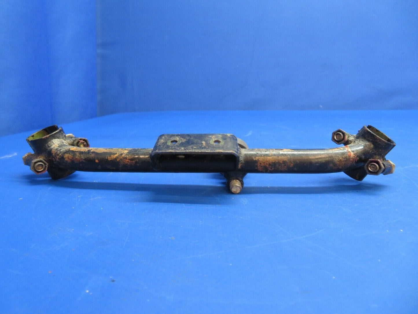 Piper PA-34-200T Seneca II Nose Gear Up Stop Assy P/N 96849-00 (0223-925)