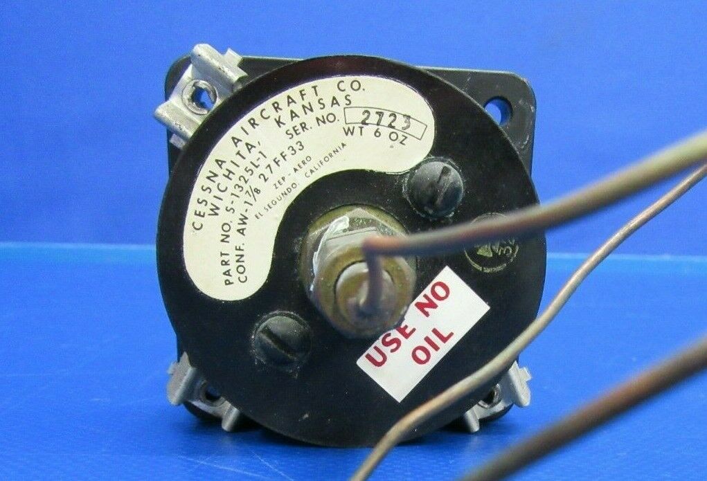 Cessna 310 / T310Q Oxygen Cylinder Pressure P/N S-1325L-1 (0519-499)