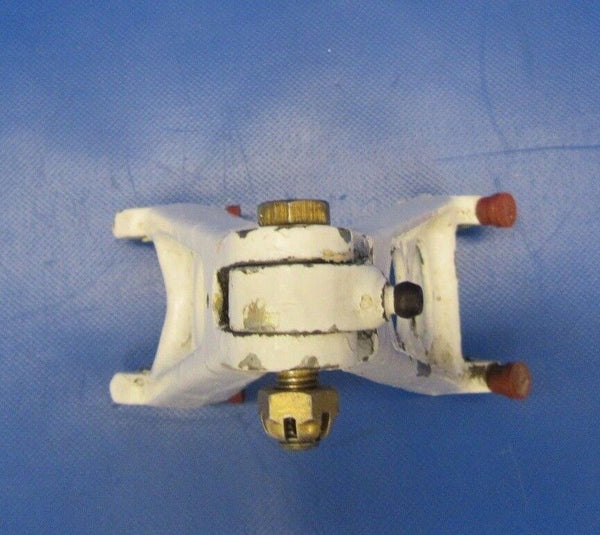 Beech Baron E55 Knee Assy Torque Upper & Lower P/N 35-815194-13 (1217-14)