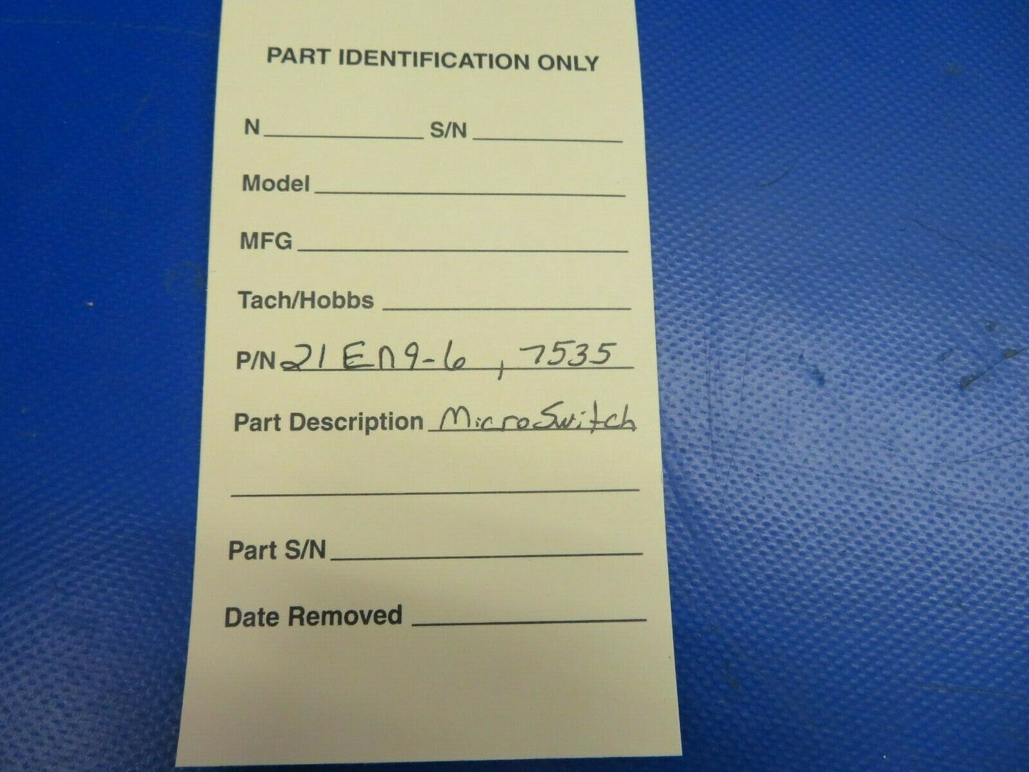 Airplane Landing Gear Micro-Switch 28 Volt P/N 21EN9-6, 7535 (0720-643)