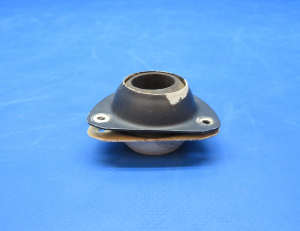 Early 172 Control Tube Ball & Socket P/N 0411224 (0823-471)