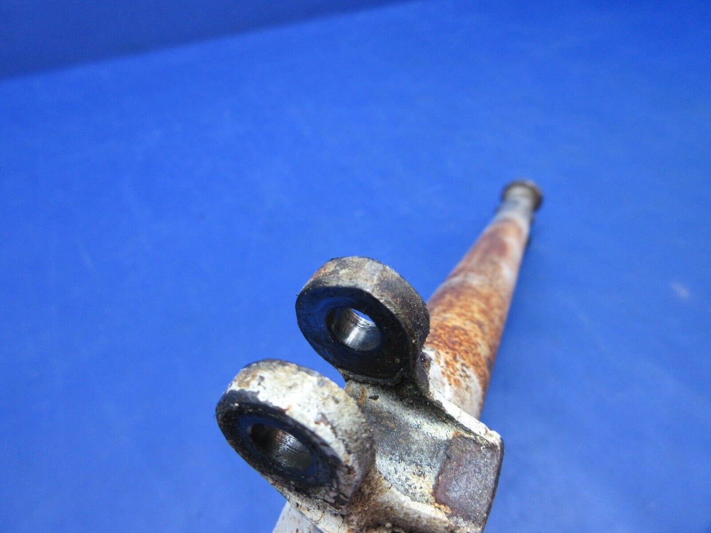 Beech C-35 Bonanza RH Main Gear Retract Brace P/N 35-815102-1 (1023-881)