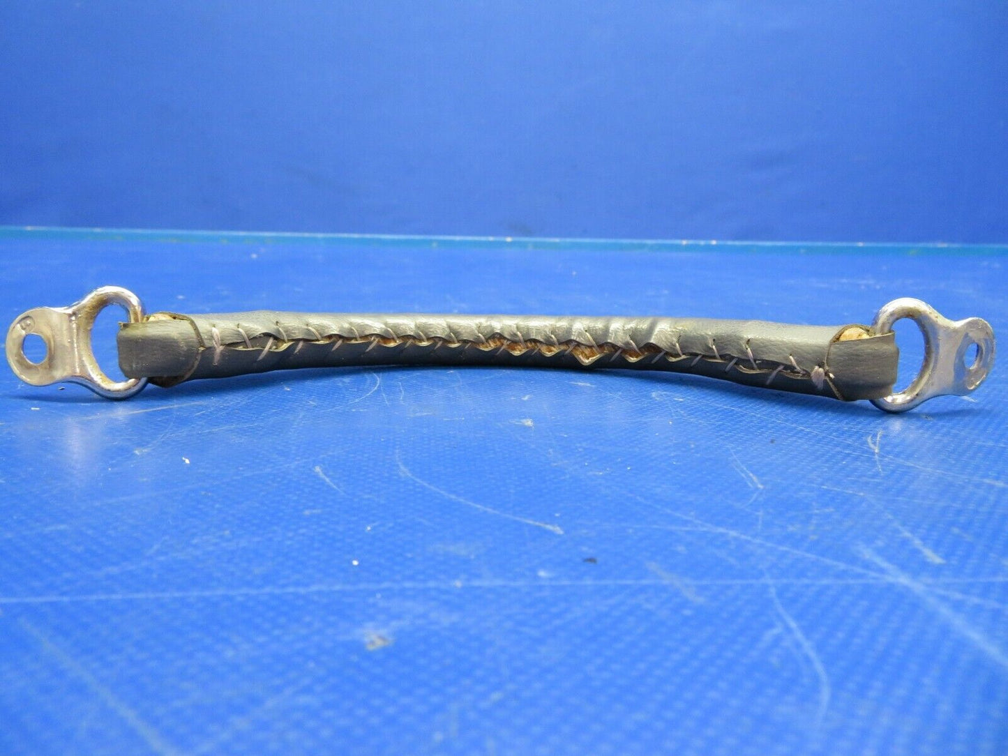 1964 Beech Baron 95-B55 Handle Passenger Assist Gray P/N 34CB759 (0620-558)