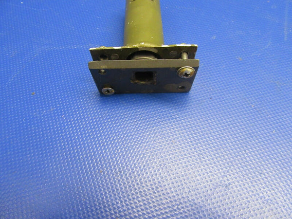 Cessna Door P210N Latch Pin Guide Assembly 2117125-1, 2117125-4 (0521-323)