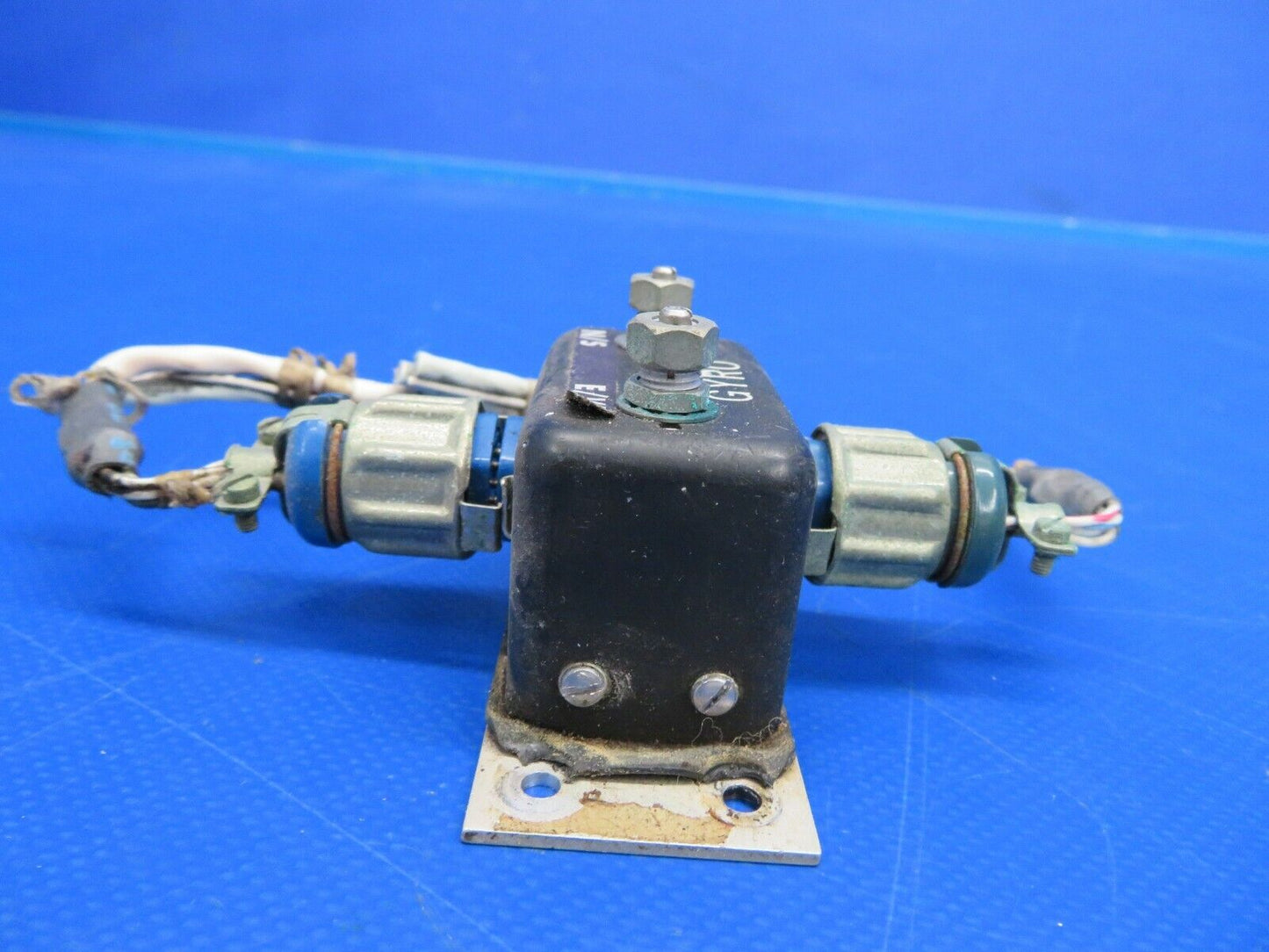 Beech Baron E 55 Bendix Gyro Flux / Compass Corrector 4000202-8501 (0120-24)