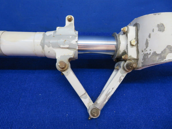 Cessna 310 Nose Gear P/N 0842000 (0622-666)