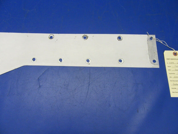 Cessna 210 / T210N Wing Fillet LH Upper Center P/N 1221105-17 (1021-363)