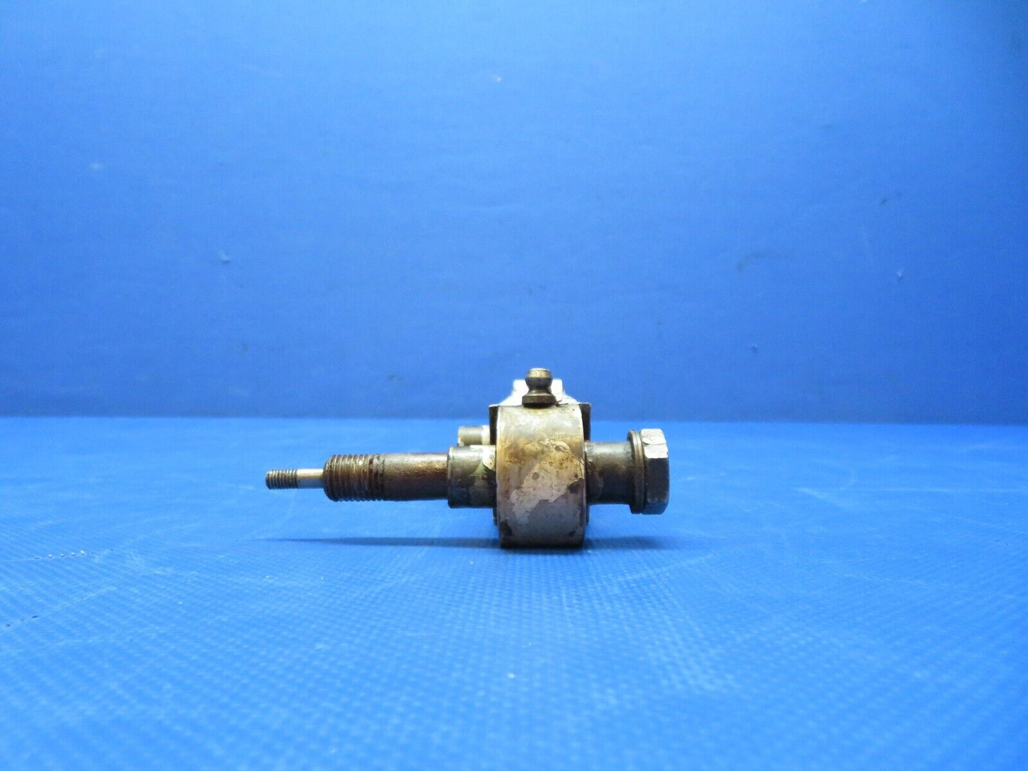Cessna 401 / 401A RH Side Brace Assy MG Retract P/N 5041000-12 (0124-237)