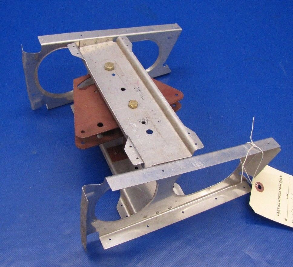 Aero Commander Darter & Lark Bellcrank - Flap & Aileron P/N 35012 (0517-162)