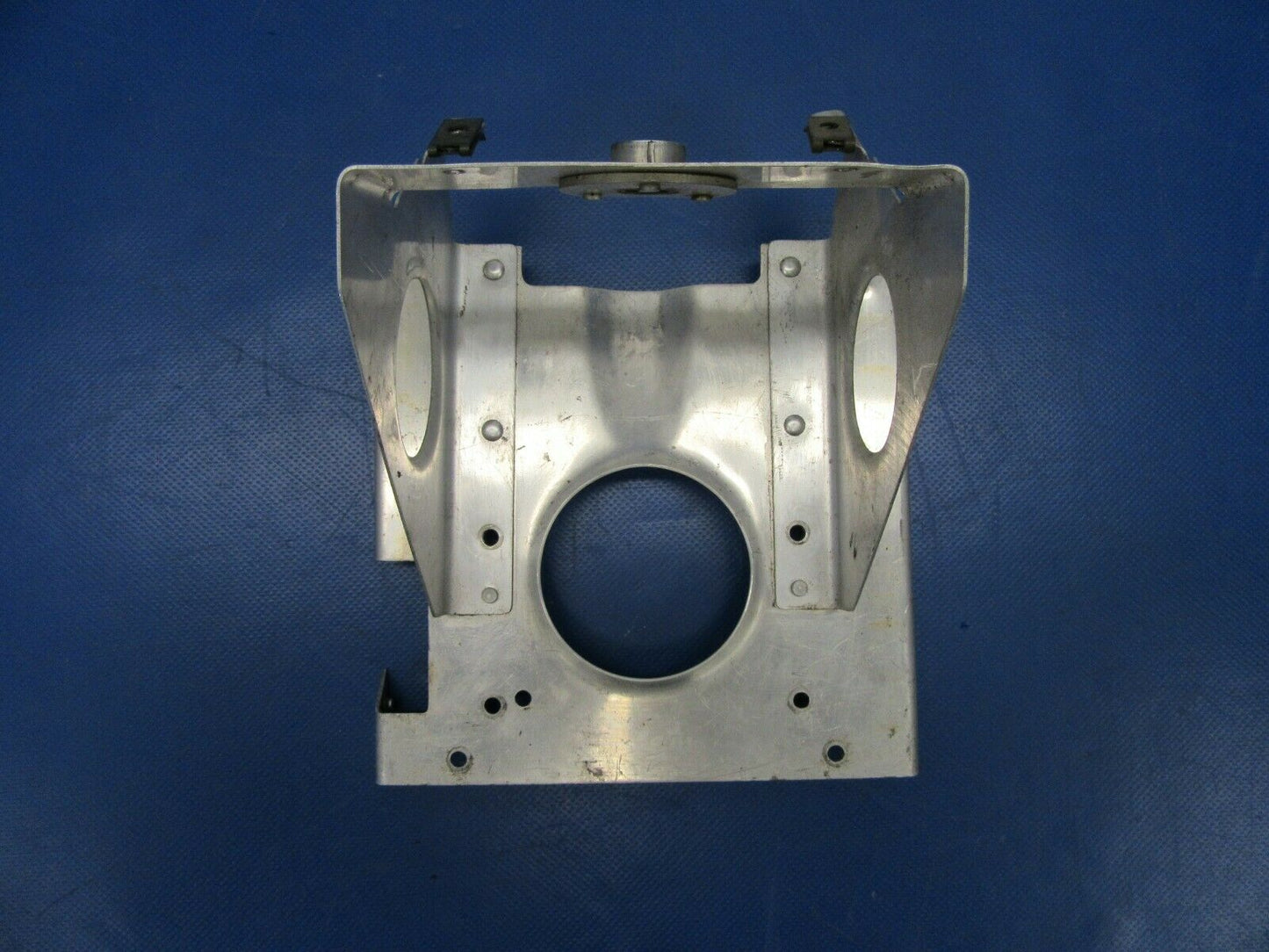 Cessna P210N / 210 Bracket Assy Fuel Control 2113048-1 (0919-302)