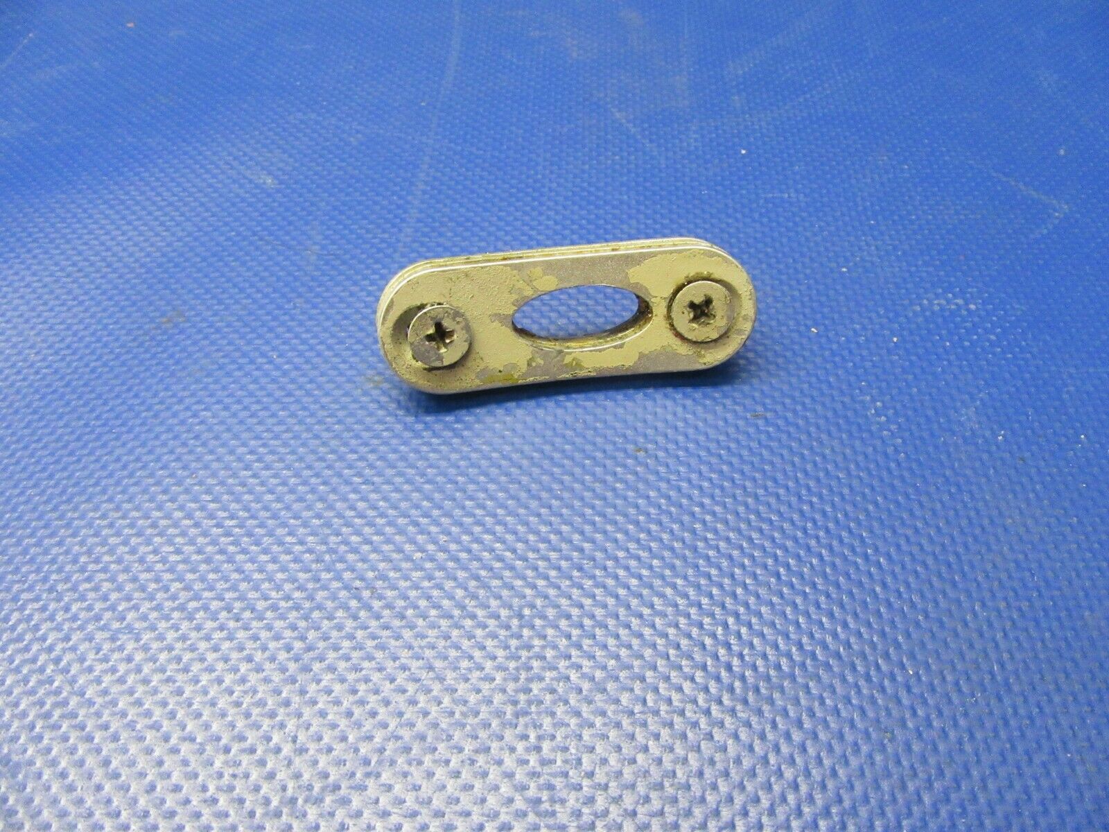 Cessna 210 / P210N Plate Door Jam AFT or FWD P/N 2117182-5 (0421-583)