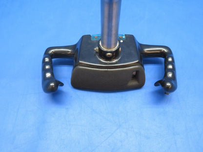 Cessna 310 / 310Q RH Co-Pilot Control Wheel / Yoke Assy P/N 5261001-6 (0823-651)