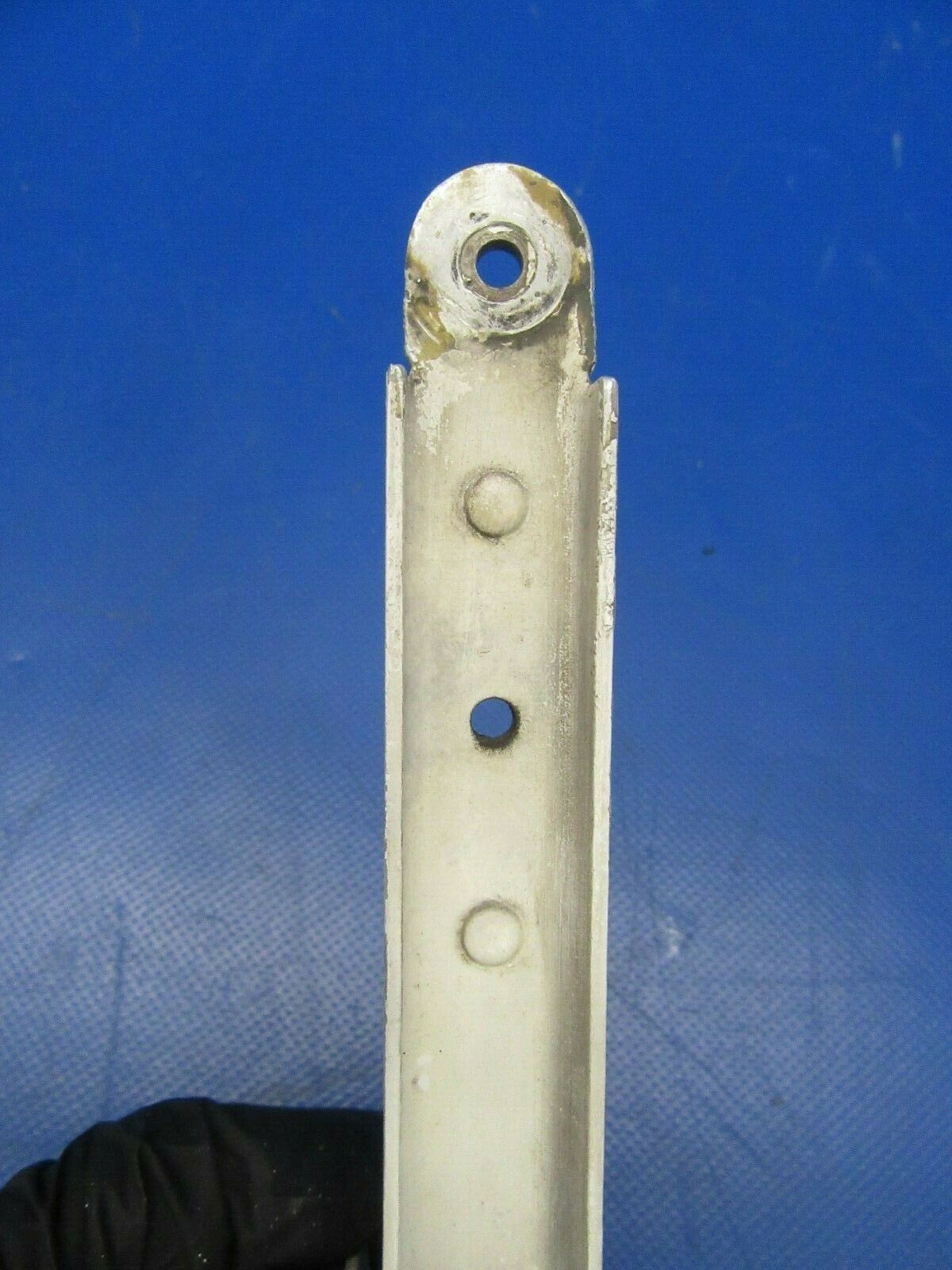 Beech Sierra B-24R Horn Assy Trim Tab Stabilator 169-620001-39 (0719-164)
